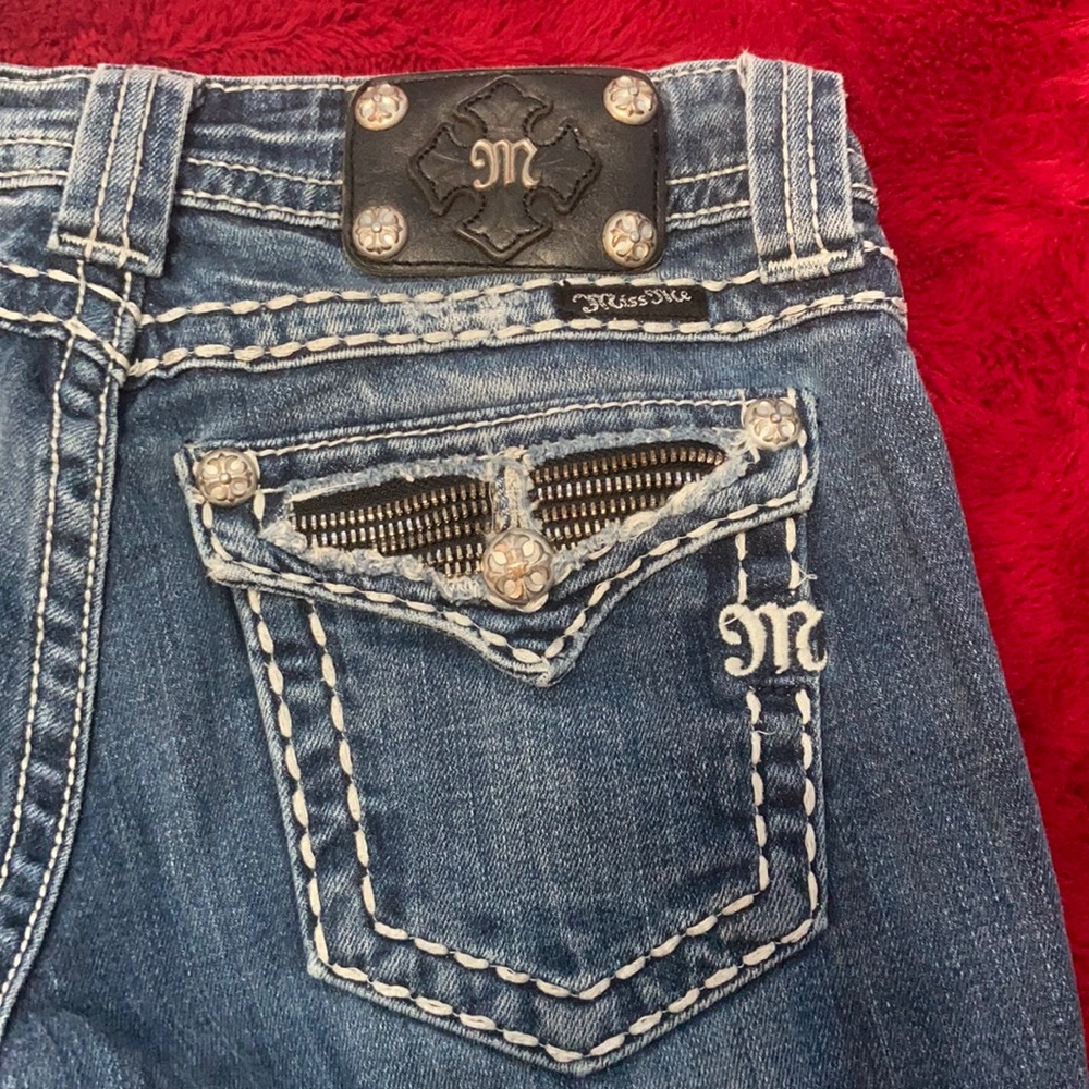 Miss Me bootcut Jeans from buckle!